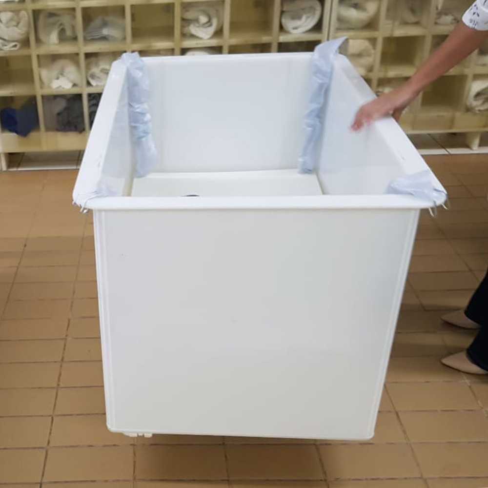 carrinho cuba em plastico de alta resistencia com plataforma de elevacao carro cuba ergonomico para lavanderia hotel hospital