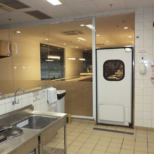 porta vai e vem dr300cv uma banda cozinha industrial 2